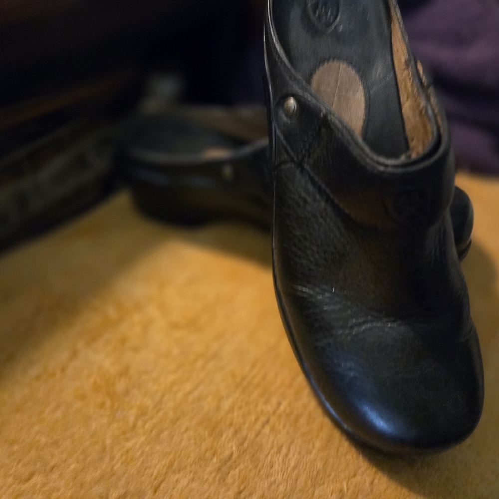 Ariat Black Leather Slip-On Shoes
